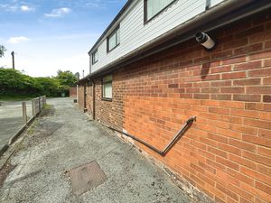 Driveway- click for photo gallery